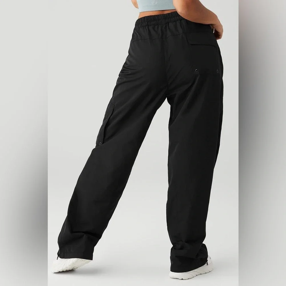 ALO YOGA | ✨NWOT✨ International Wide Leg City Pant in Black